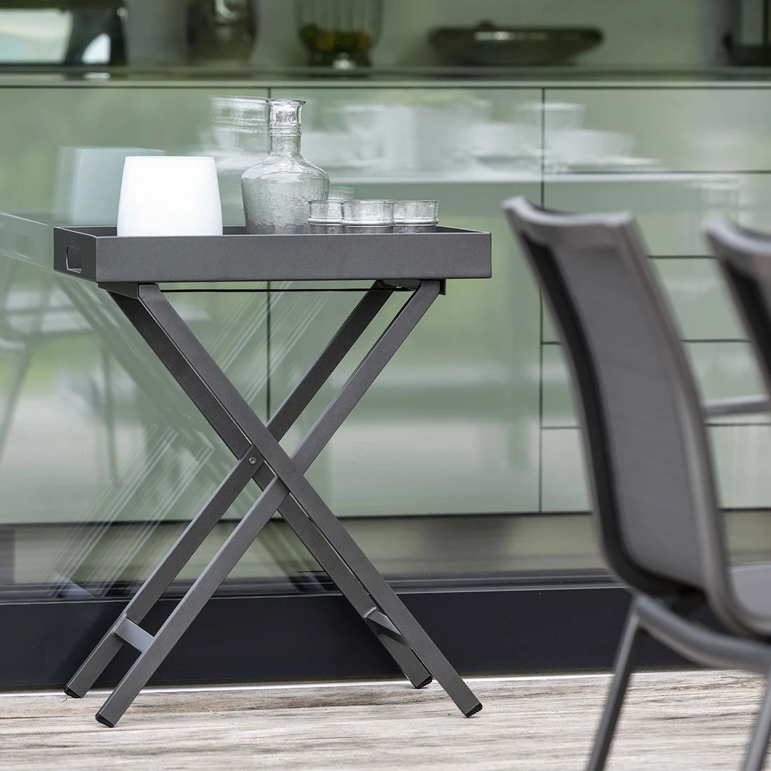 Stern Tabletttisch 60x40cm Aluminium Anthrazit 4 Stern Tabletttisch 60x40cm Aluminium Anthrazit – Bild 4