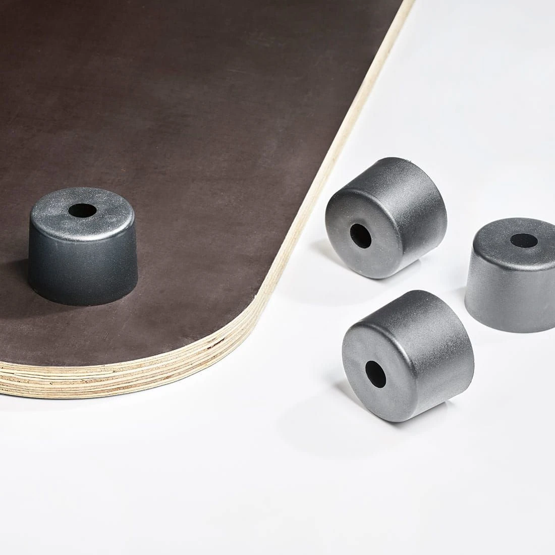 Blomus Grow Bodenplatte Mit Füßen Für 2-Sitzer Schwarz 1 Blomus Grow Bodenplatte Mit Füßen Für 2-Sitzer Schwarz