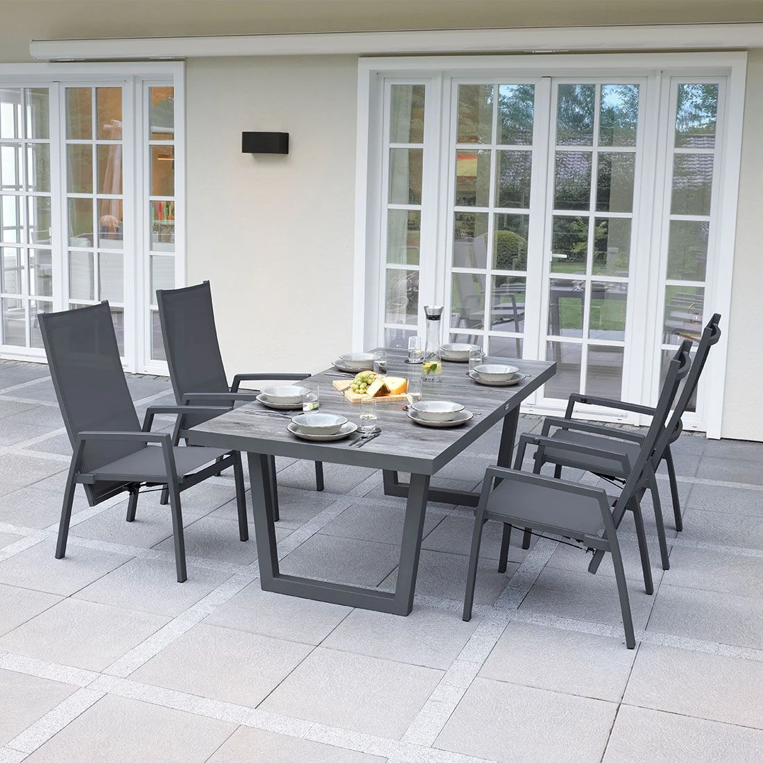 LC Garden Bailado Gartentisch 200x100cm Aluminium/Keramik Anthrazit/Holzoptik Dunkelgrau 2 LC Garden Bailado Gartentisch 200x100cm Aluminium/Keramik Anthrazit/Holzoptik Dunkelgrau – Bild 2