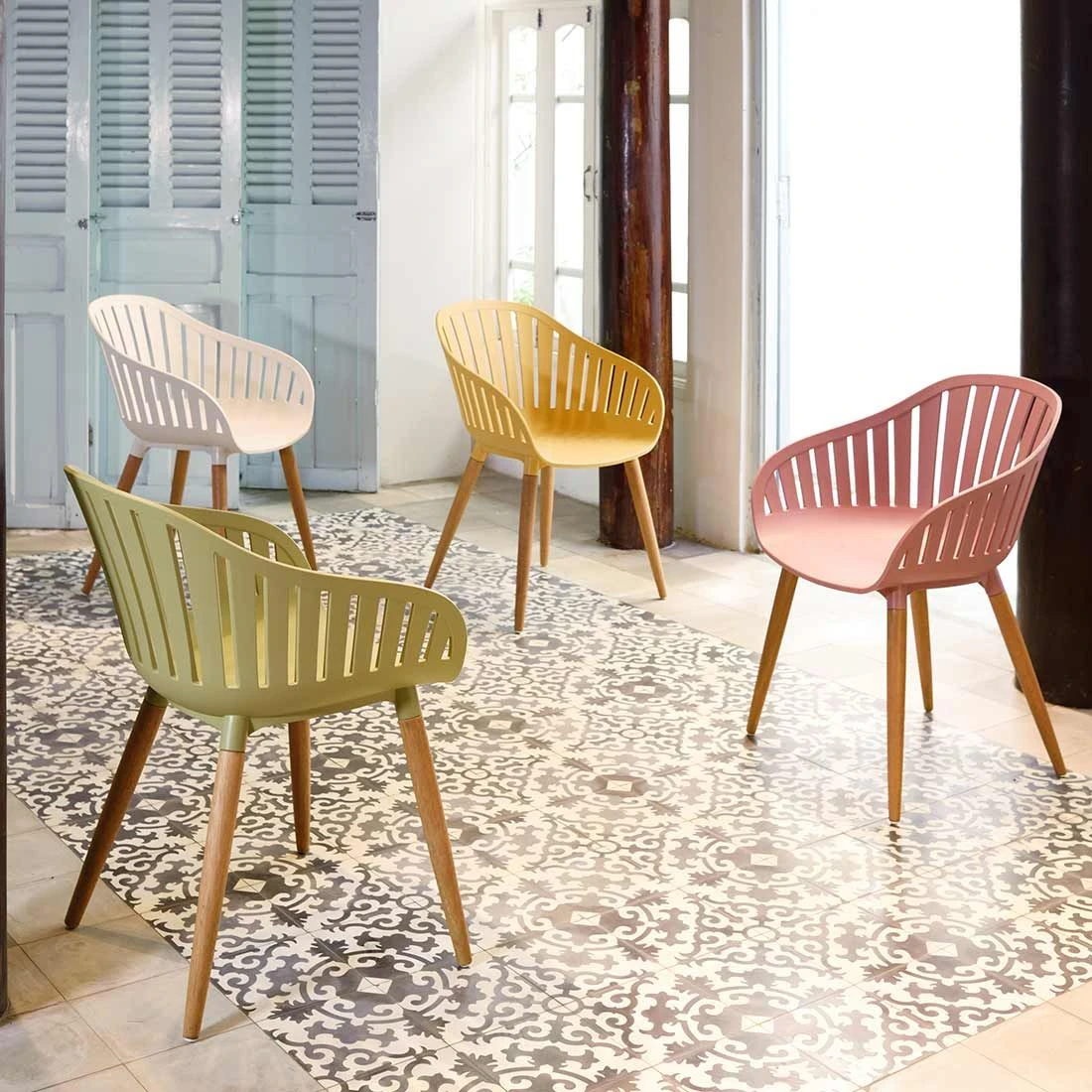 LifestyleGarden Nassau Gartensessel Eukalyptus/Kunststoff Inkl. Sitzkissen Teaklook/Honig 3 LifestyleGarden Nassau Gartensessel Eukalyptus/Kunststoff Inkl. Sitzkissen Teaklook/Honig – Bild 3