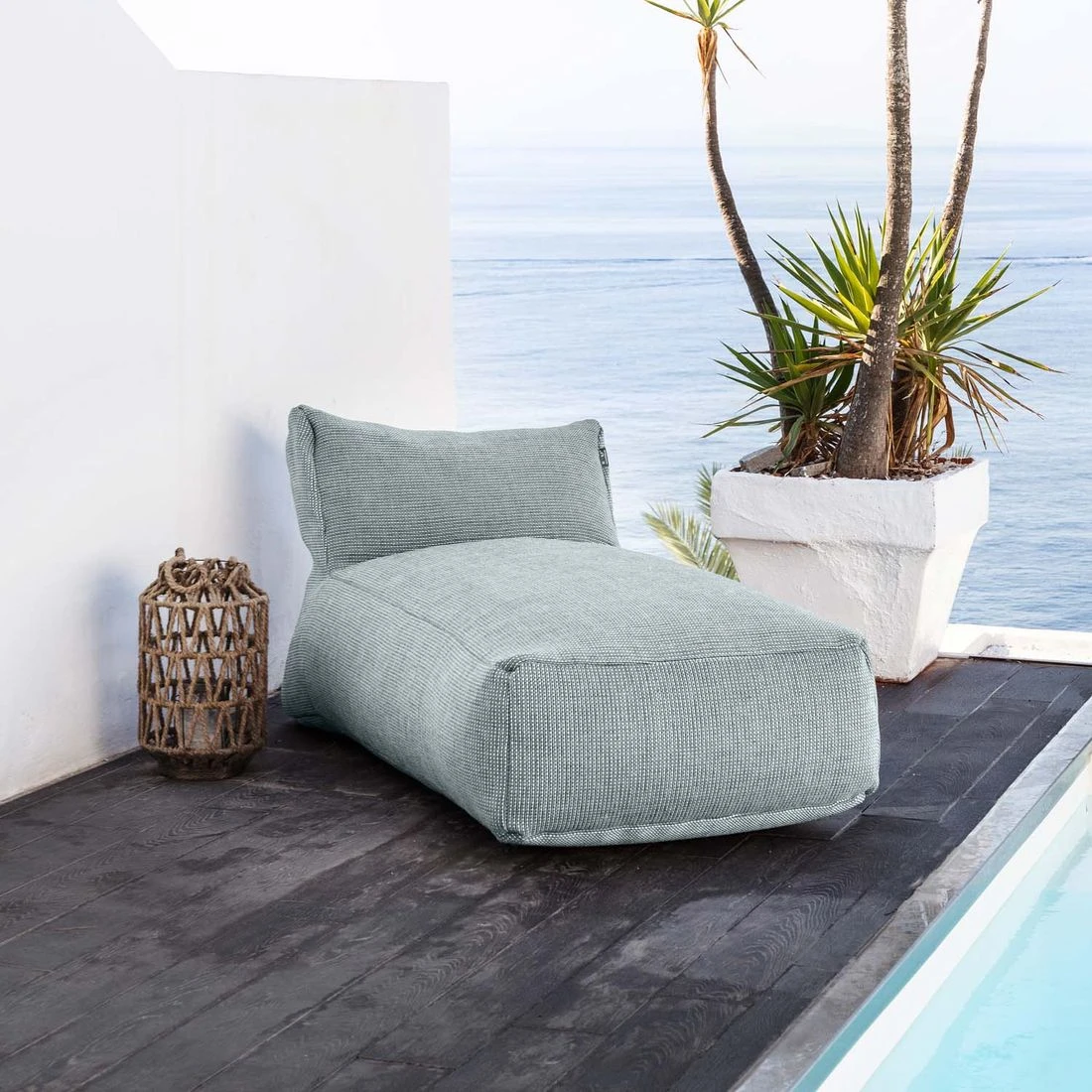 ROOLF Living Dotty Sitzsack-Longchair Pastellblau 2 ROOLF Living Dotty Sitzsack-Longchair Pastellblau – Bild 2