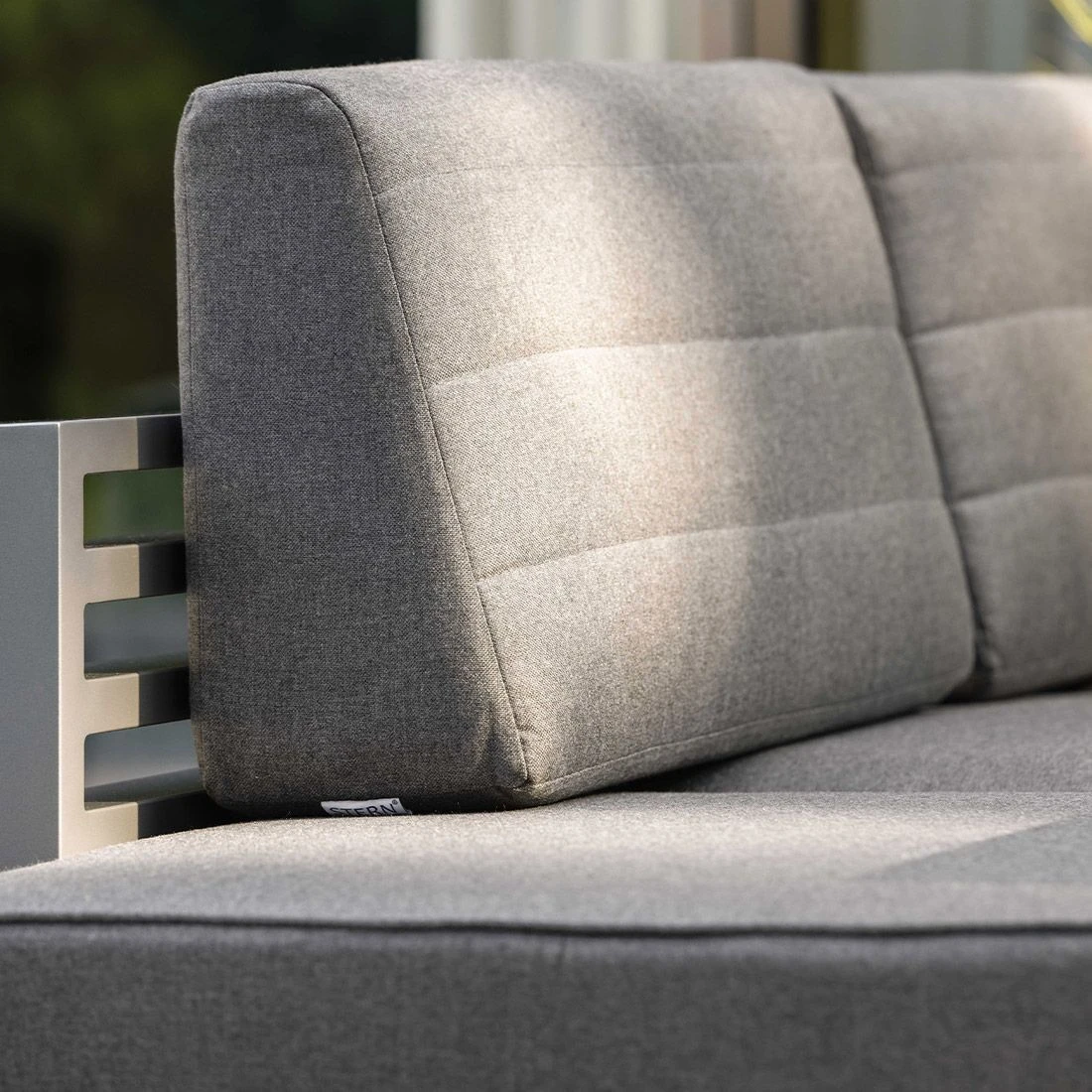 Stern New Holly Dininglounge Aluminium/Polyacryl Graphit/Schiefergrau 8 Stern New Holly Dininglounge Aluminium/Polyacryl Graphit/Schiefergrau – Bild 8