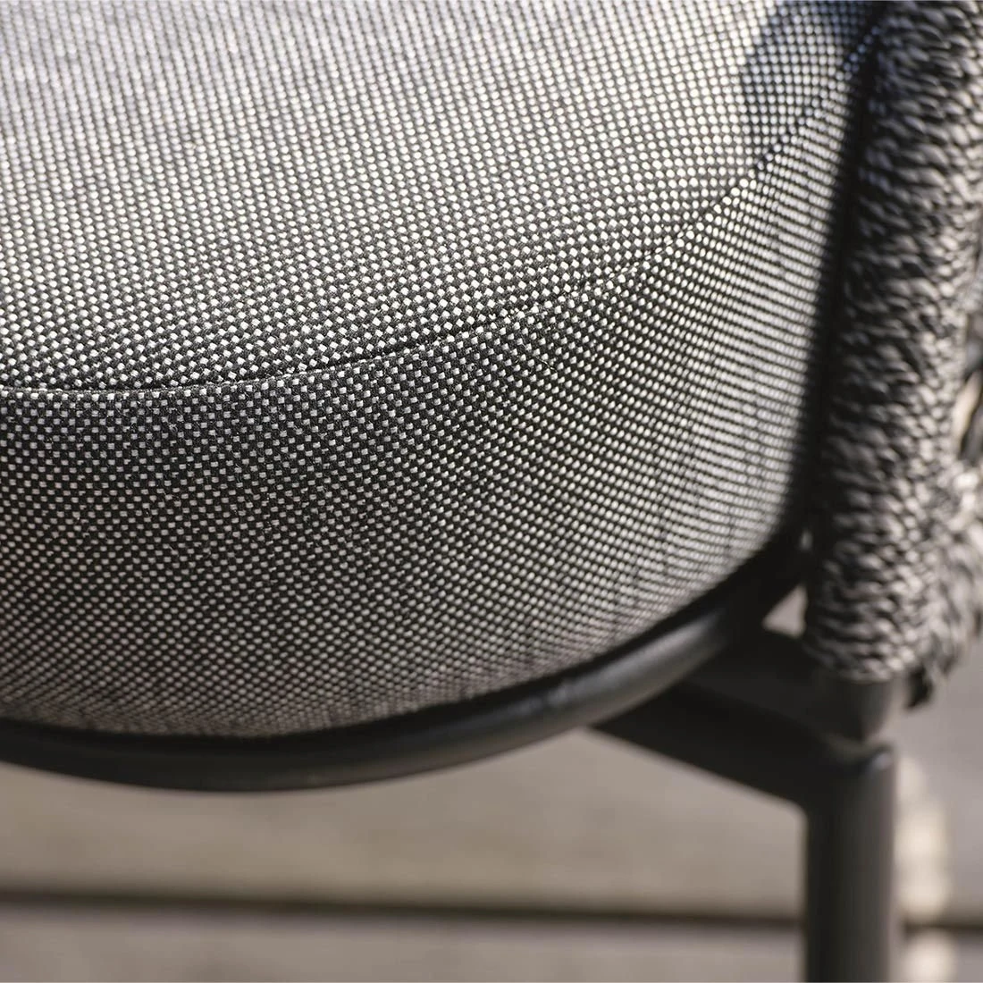 Stern Odea Loungeset Aluminium/Outdoorstoff Schwarz Matt/Seidenschwarz 7 Stern Odea Loungeset Aluminium/Outdoorstoff Schwarz Matt/Seidenschwarz – Bild 7