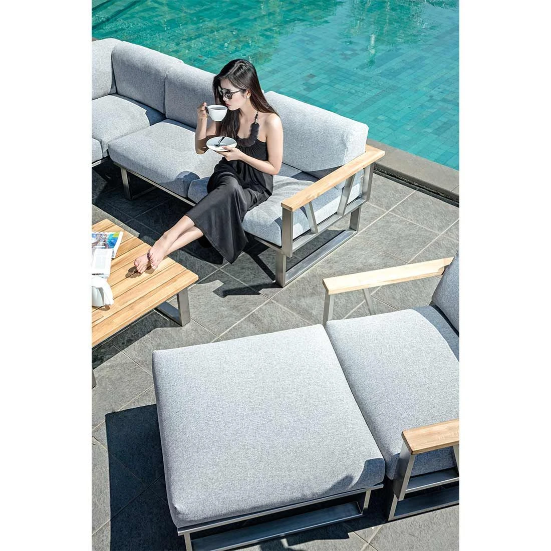 Zebra Belvedere Hocker Edelstahl/Olefin Edelstahl/Grau 2 Zebra Belvedere Hocker Edelstahl/Olefin Edelstahl/Grau – Bild 2